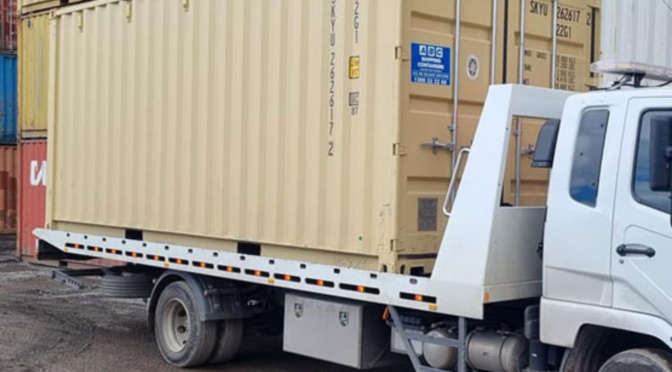 Why Are Smart Retailers Turning to Shipping Containers for Retail Storage in 2026?